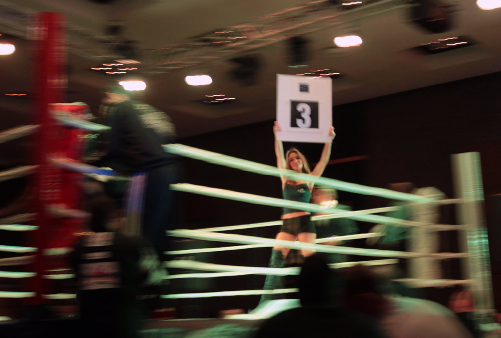 ring girl sm