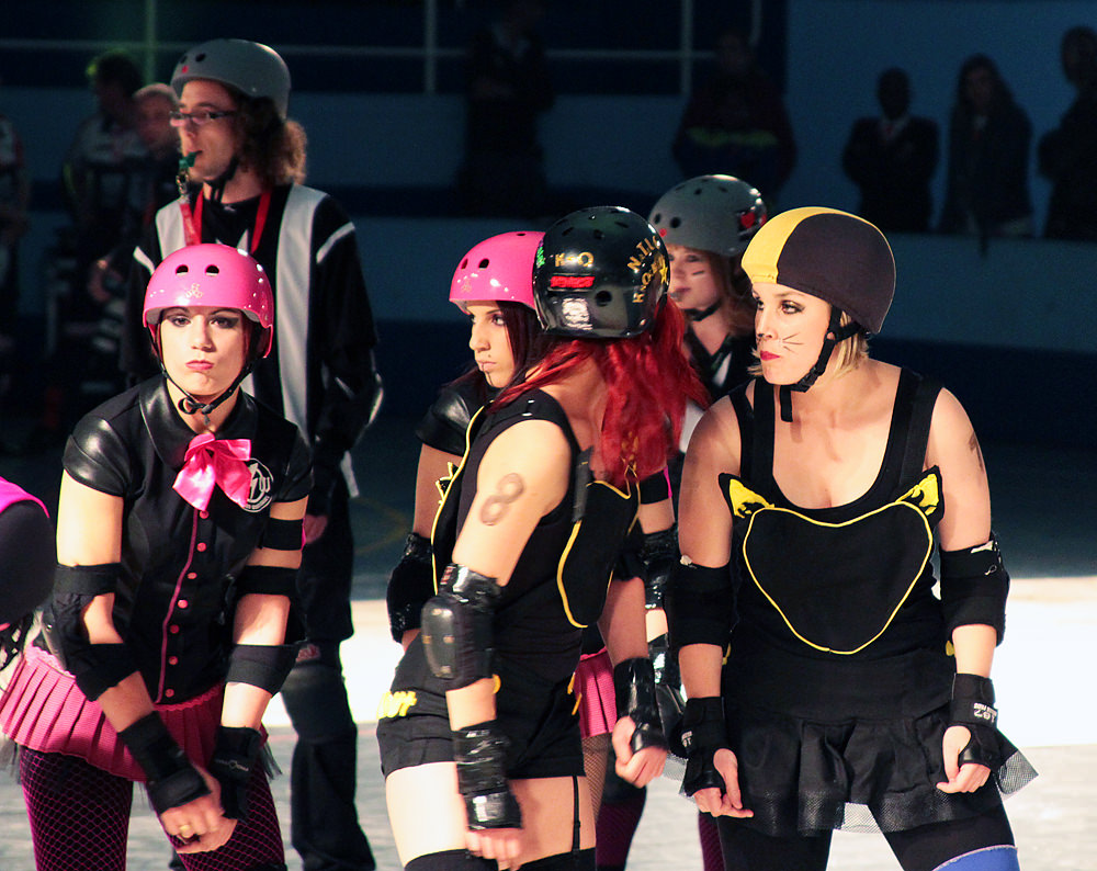 4 roller girls sm