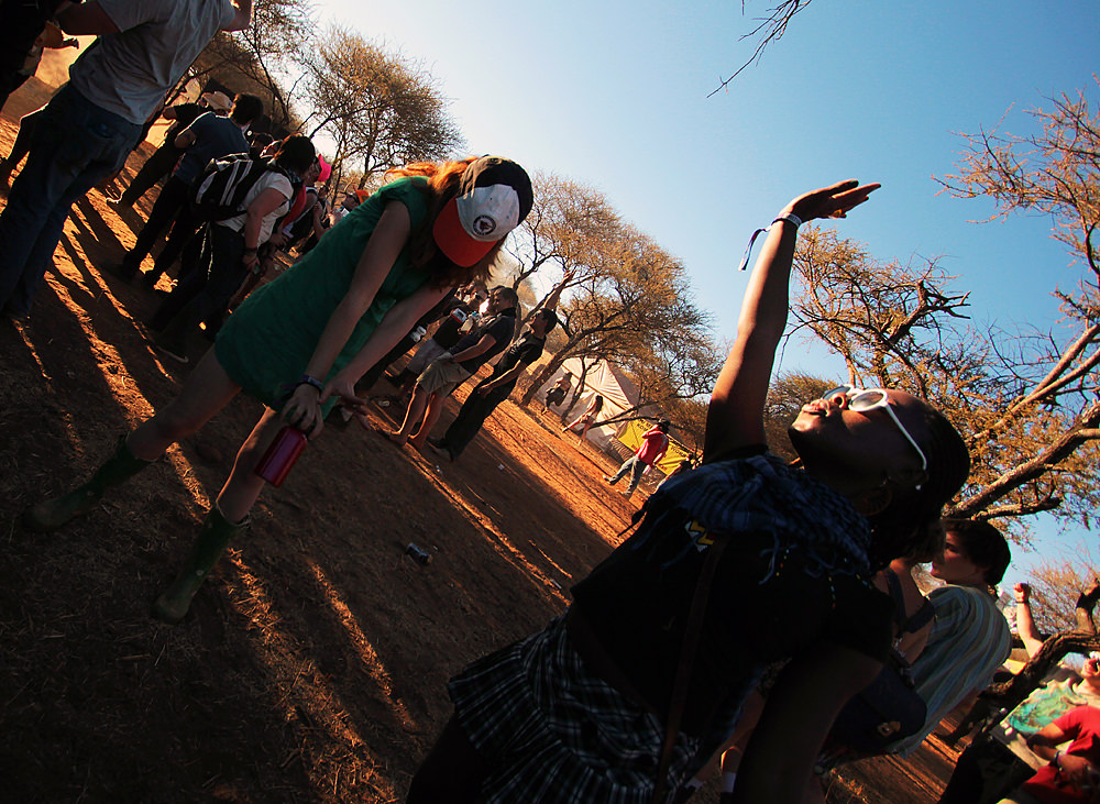 12 ruth lungi dancing sm Dancing at OppiKoppi.