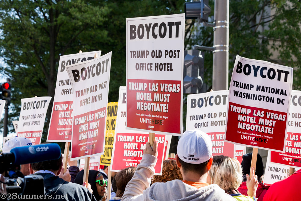 2Summers Reporting From Washington: A Trumpkin Halloween