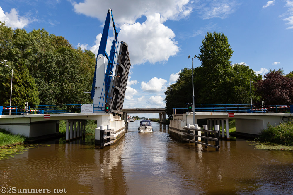 Seeing the Netherlands by Boat