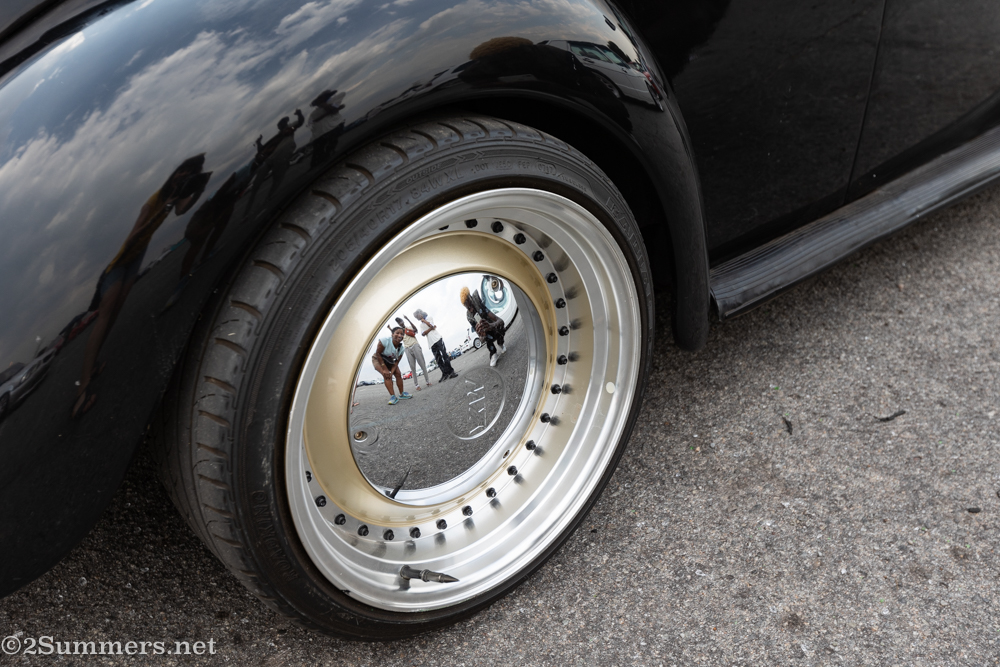 Reflections in a rim