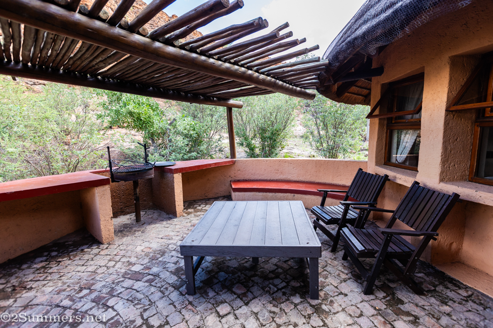 Outdoor area at Leokwe